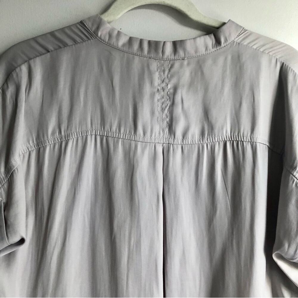 Miou Muse Silky Dropped Shoulder V-Neck Silver Gray Blouse Women's Size M - Picture 6 of 8